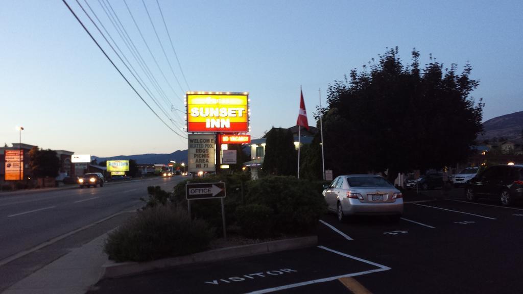 Swiss Sunset Inn Penticton Eksteriør billede
