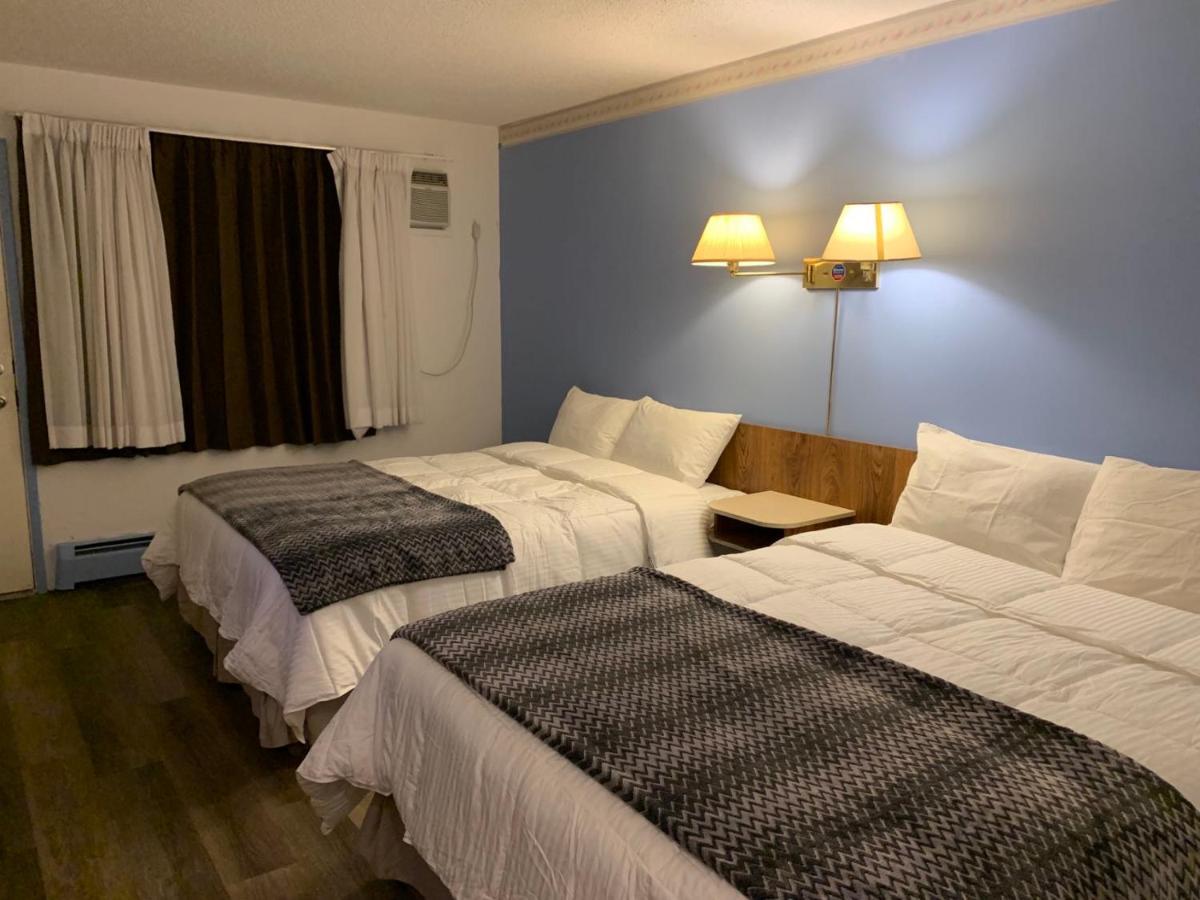 Swiss Sunset Inn Penticton Eksteriør billede