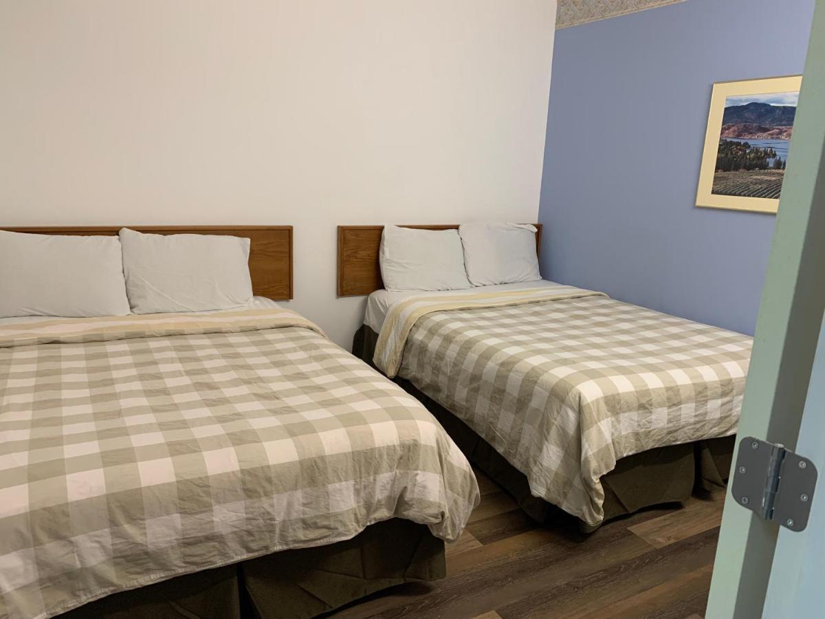 Swiss Sunset Inn Penticton Eksteriør billede